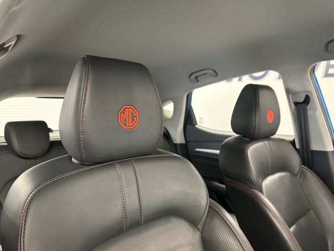 2025 Mg Mg Zs