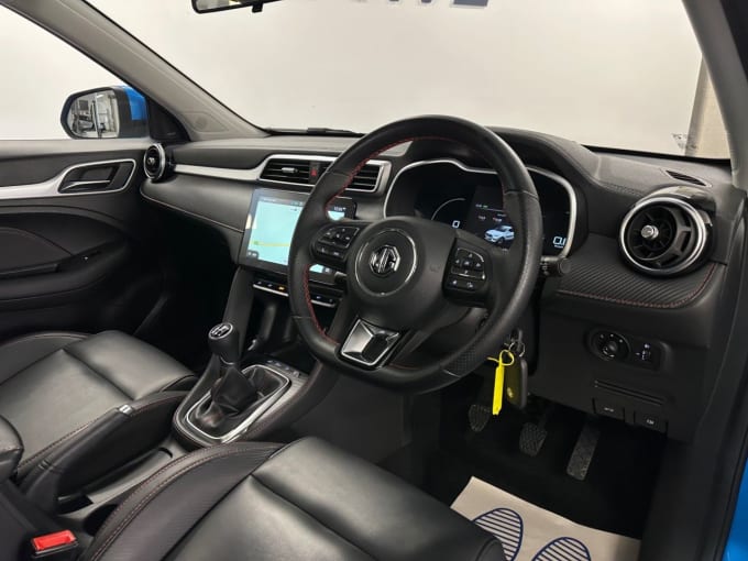 2025 Mg Mg Zs