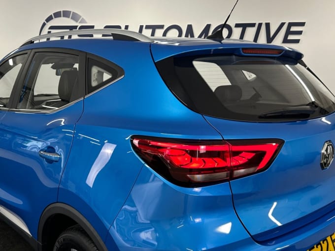 2025 Mg Mg Zs