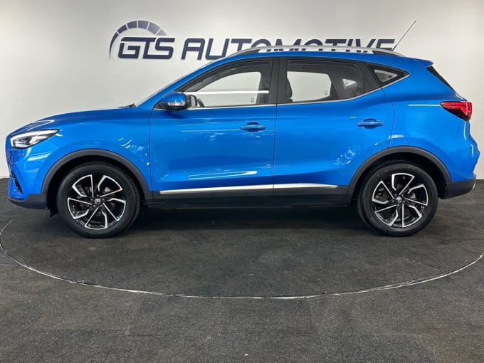 2025 Mg Mg Zs