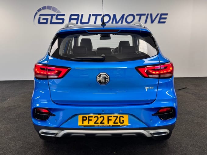 2025 Mg Mg Zs