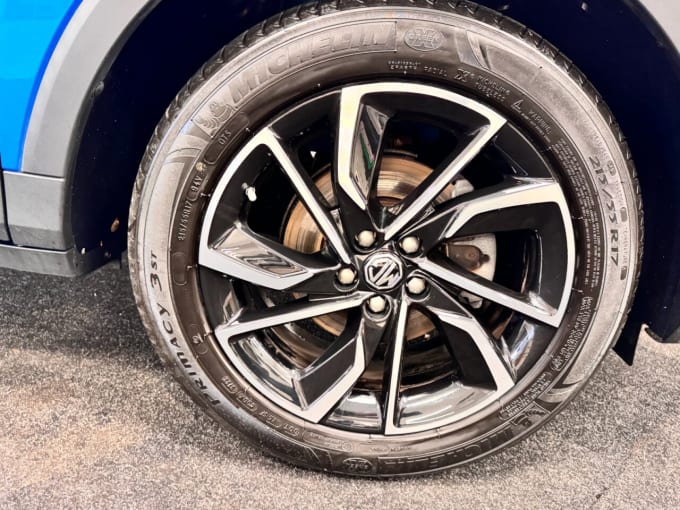 2025 Mg Mg Zs