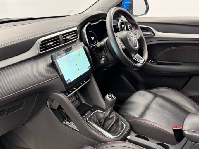 2025 Mg Mg Zs