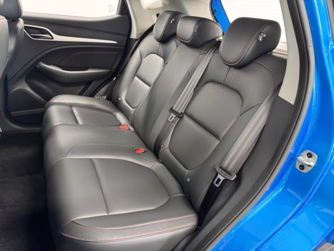 2025 Mg Mg Zs
