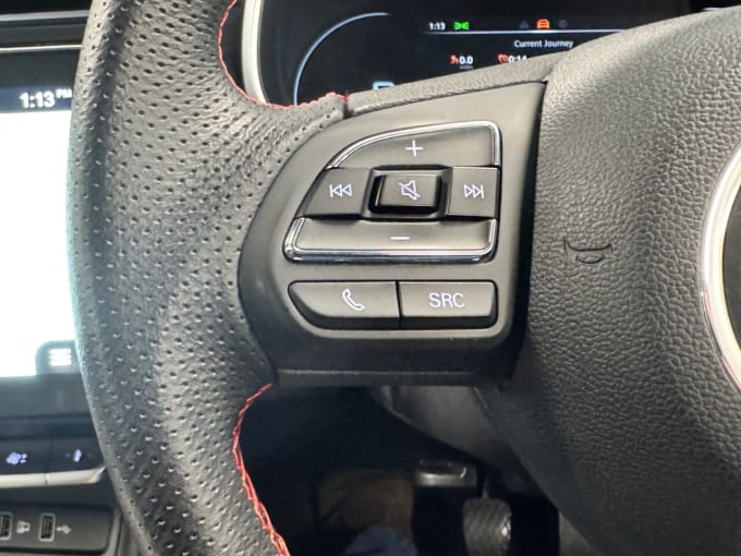 2025 Mg Mg Zs