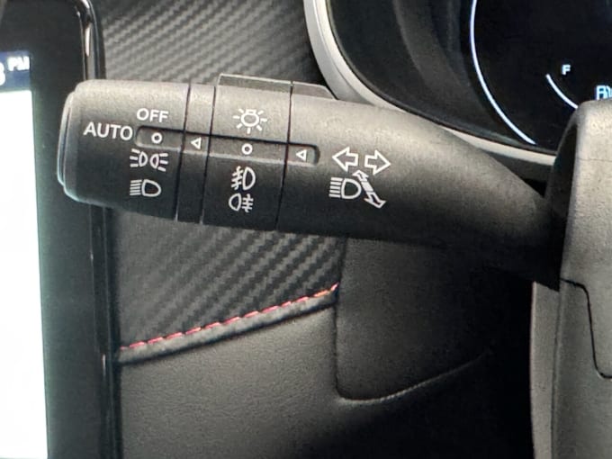 2025 Mg Mg Zs