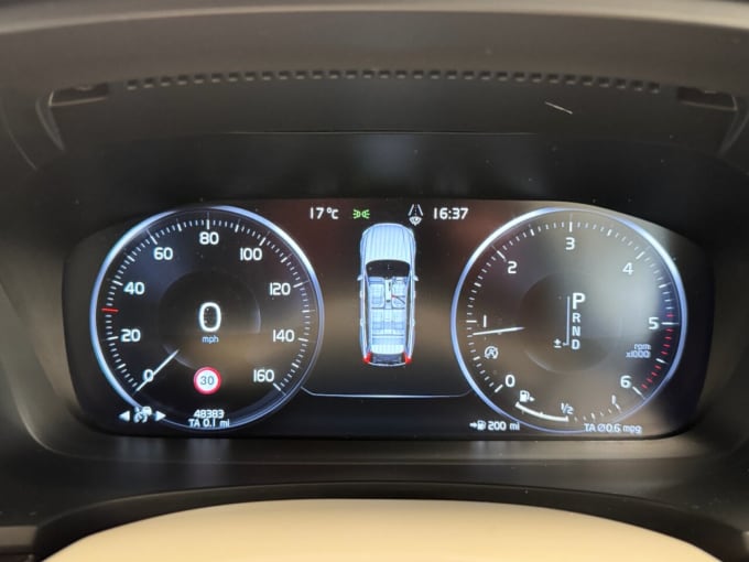 2025 Volvo V90