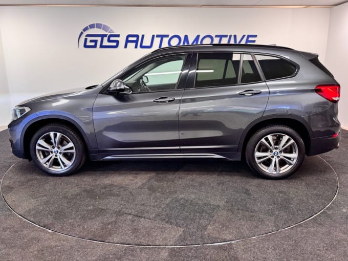 2025 BMW X1