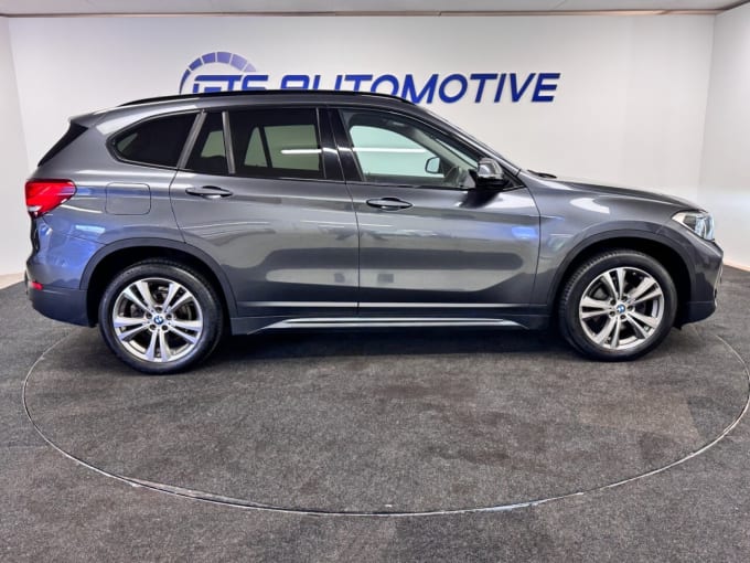 2025 BMW X1