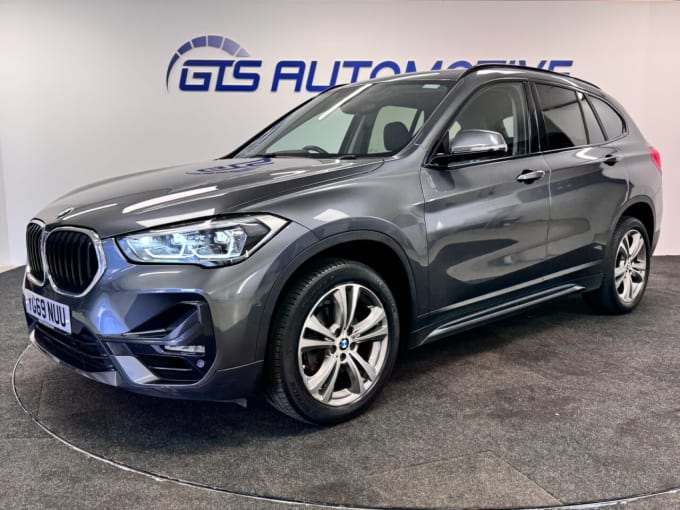 2025 BMW X1