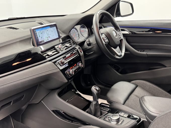 2025 BMW X1