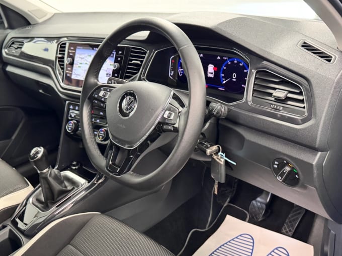 2025 Volkswagen T-roc