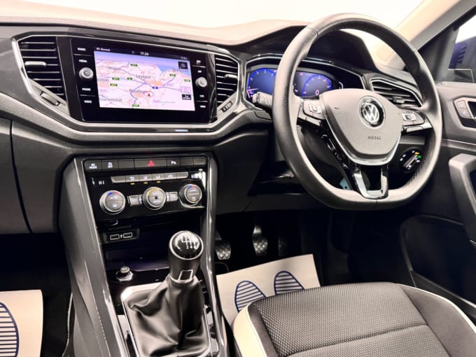 2025 Volkswagen T-roc