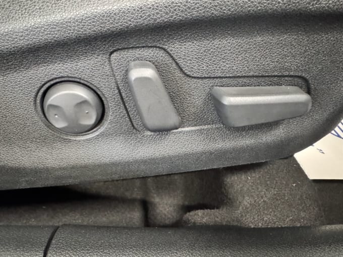 2025 Kia Niro