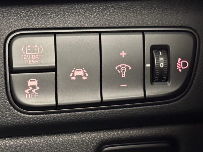 2025 Kia Niro