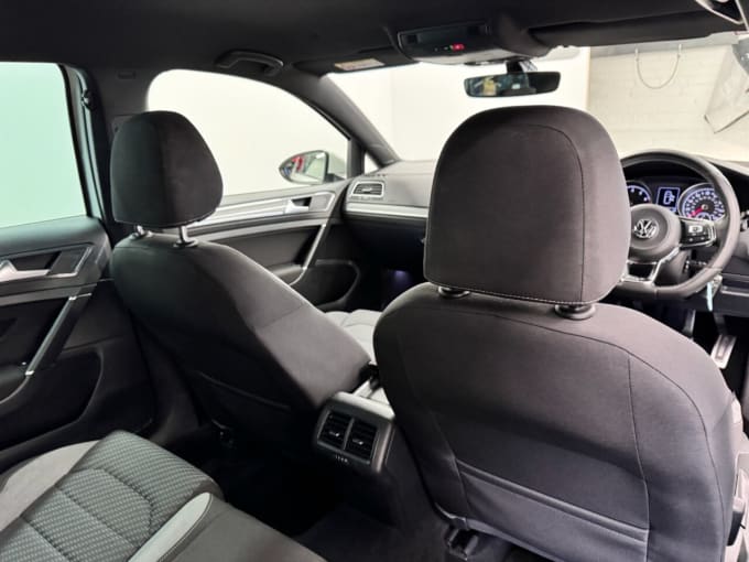 2025 Volkswagen Golf