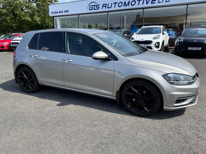 2025 Volkswagen Golf
