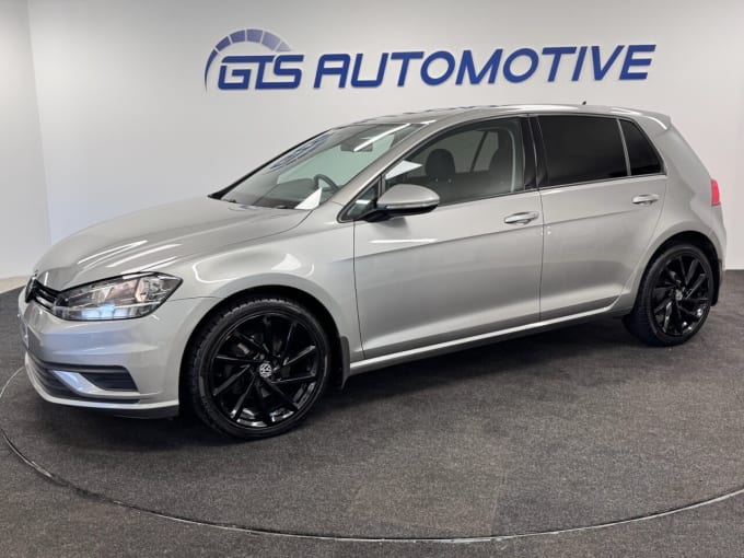 2025 Volkswagen Golf