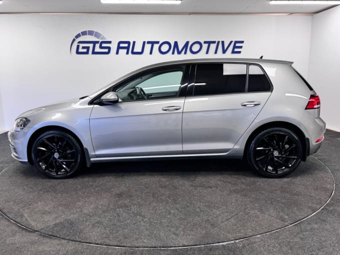 2025 Volkswagen Golf