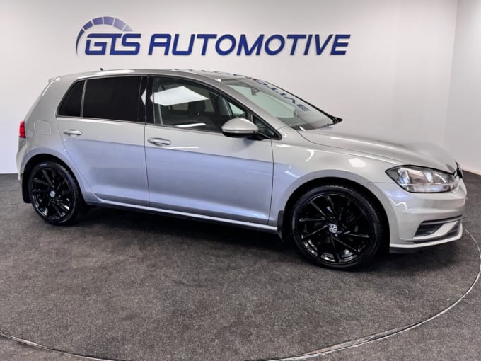 2025 Volkswagen Golf