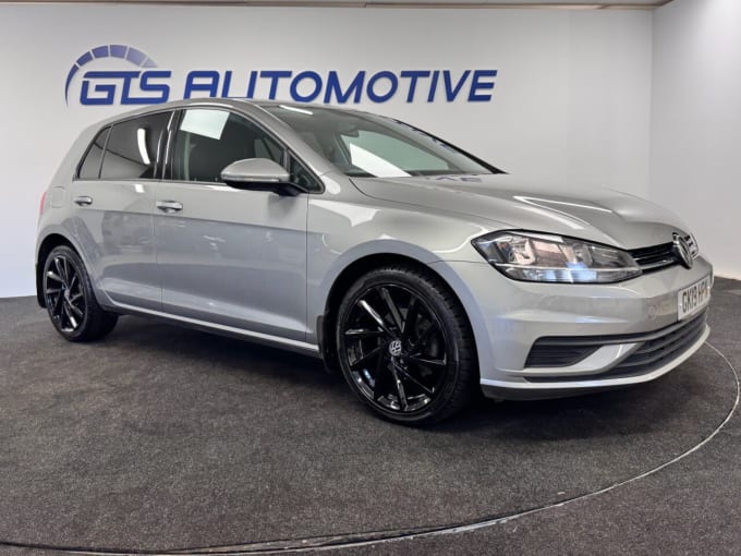 2025 Volkswagen Golf
