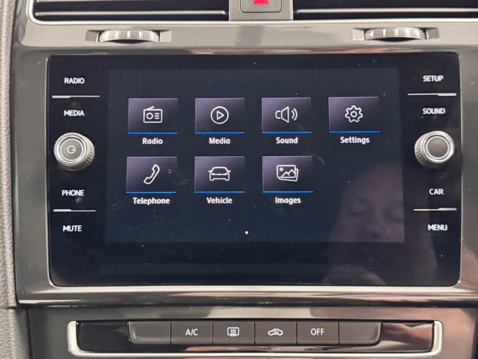 2025 Volkswagen Golf