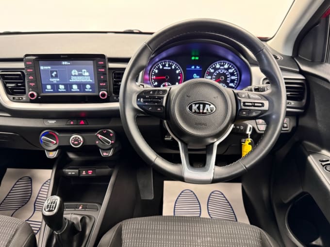 2025 Kia Stonic