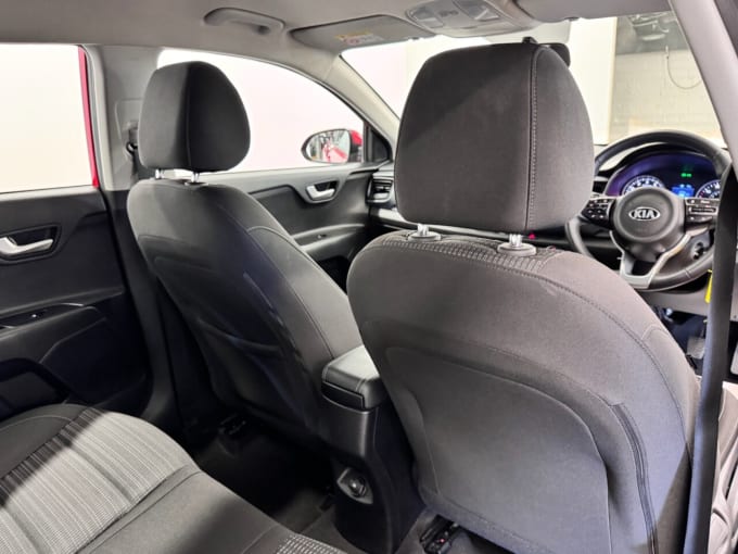 2025 Kia Stonic