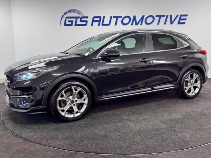 2025 Kia Xceed