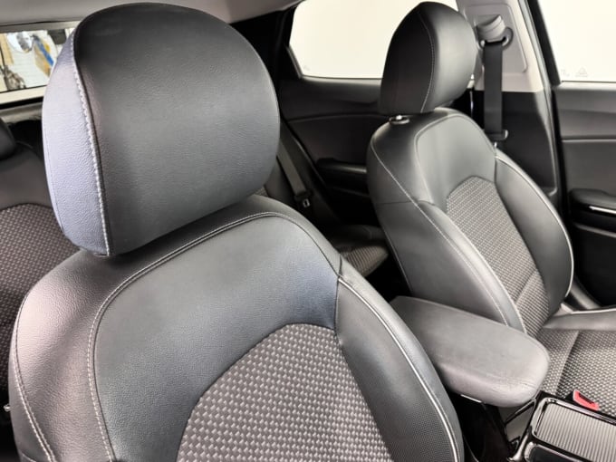 2025 Kia Xceed