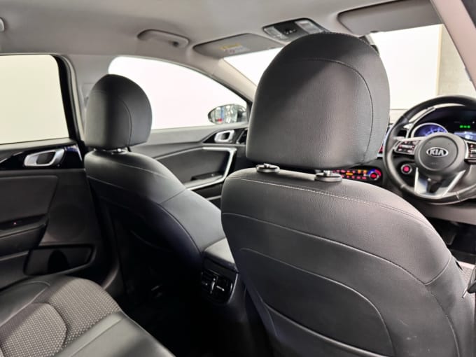 2025 Kia Xceed