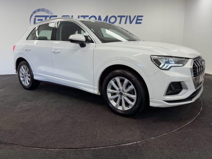 2025 Audi Q3