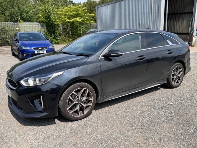 2025 Kia Pro Ceed Shooting Brake
