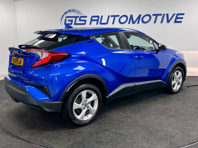 2025 Toyota C-hr