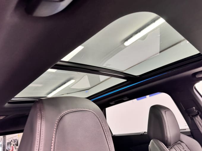 2025 Peugeot 5008