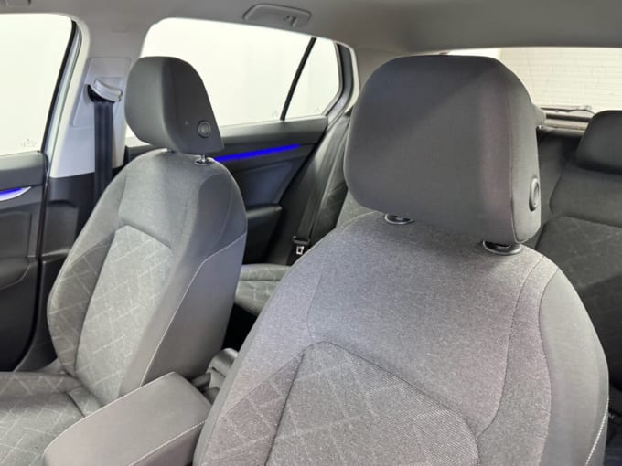 2025 Volkswagen Golf