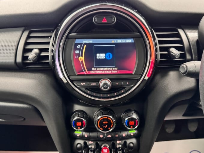 2025 Mini Hatch