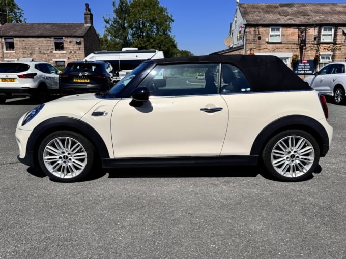 2025 Mini Convertible
