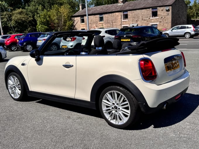 2025 Mini Convertible