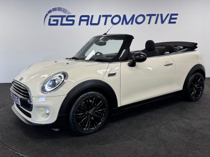 2025 Mini Convertible