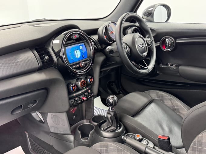 2025 Mini Convertible
