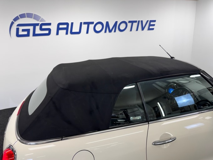 2025 Mini Convertible