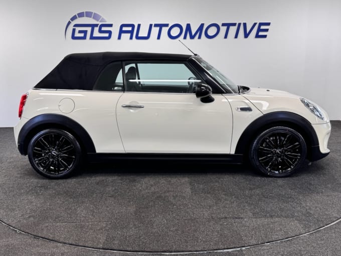 2025 Mini Convertible