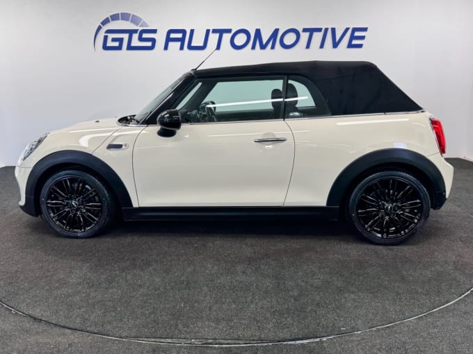 2025 Mini Convertible