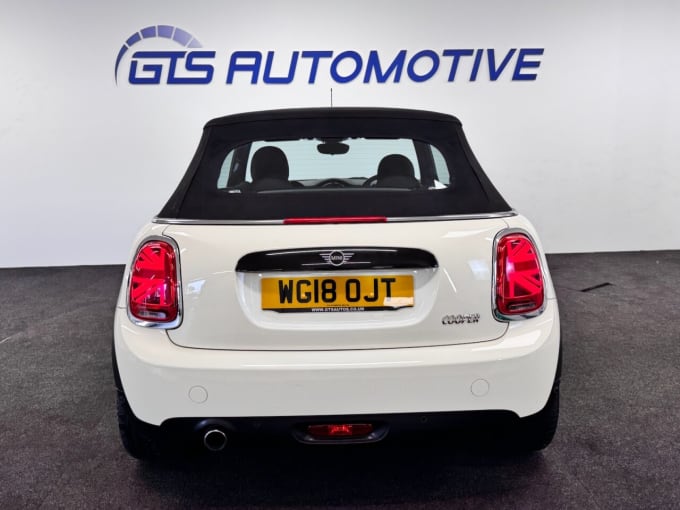 2025 Mini Convertible