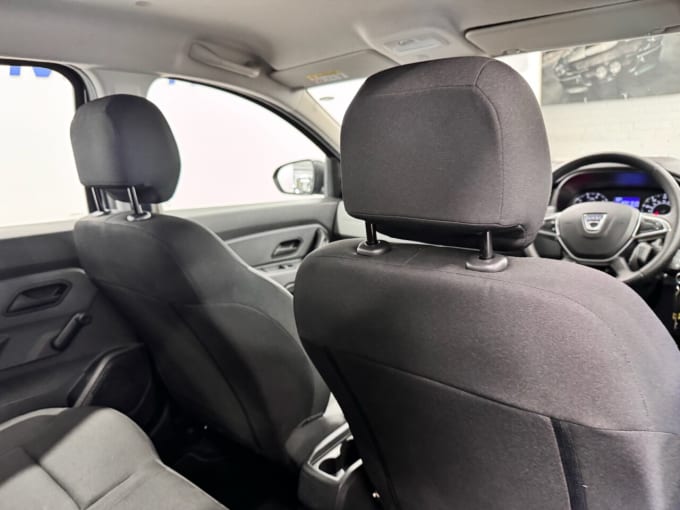 2025 Dacia Duster