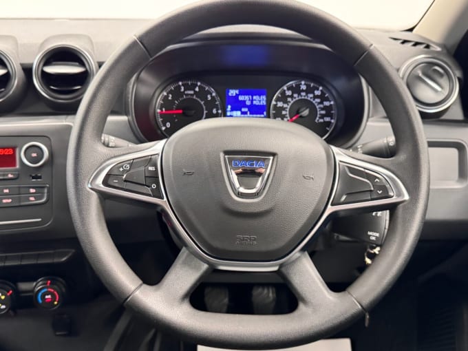 2025 Dacia Duster