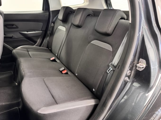 2025 Dacia Duster