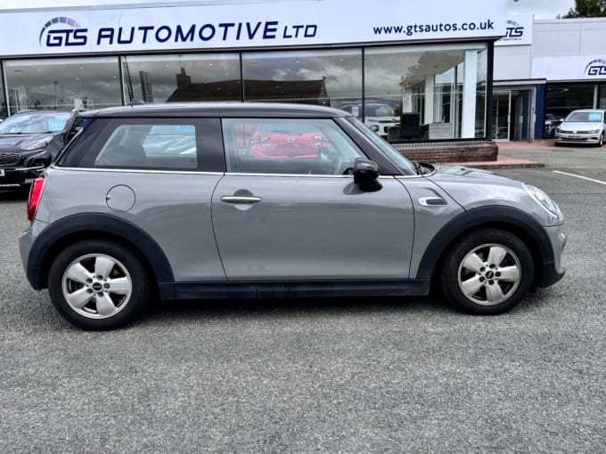 2025 Mini Hatch