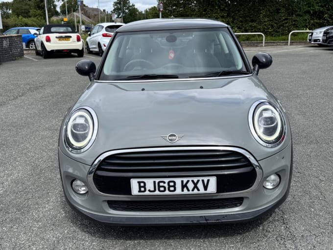 2025 Mini Hatch